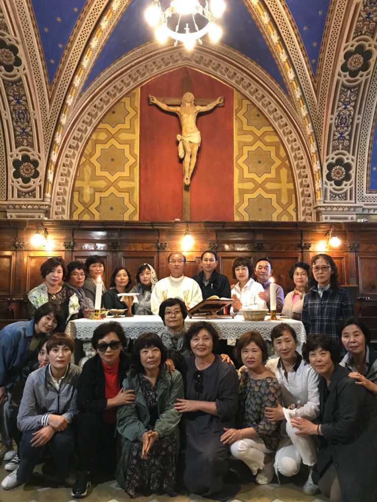 2019년 10월 광주대교구 문수동성당 시칠리아 몬테카시노 란치아노를 순례하였다.  첨부파일 : 1573461342.jpg