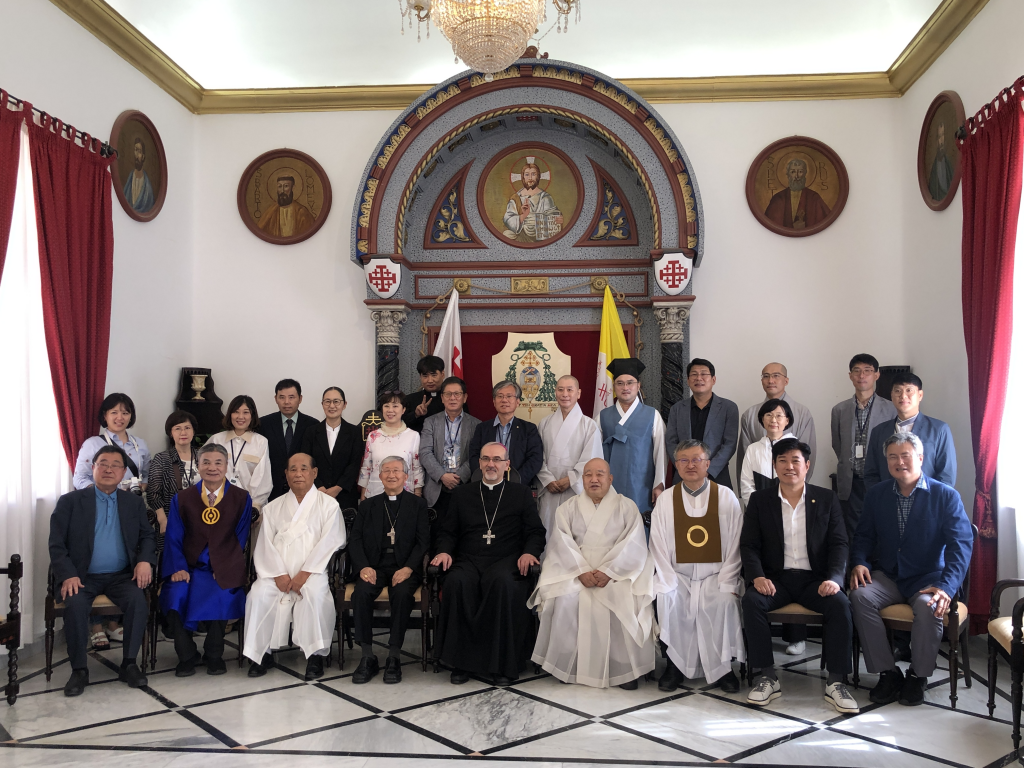 2022년 한국 종교지도자 협의회 이스라엘 로마 방문     첨부파일 : 1670906077.jpg