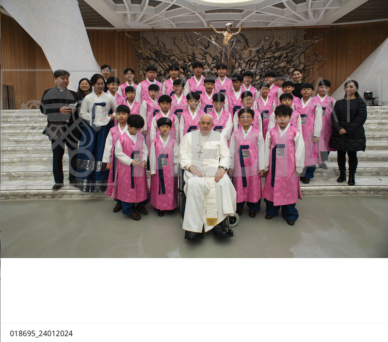 2024년 광주평화방송 피아트 도미니 소년합창단은 이태리 바티칸과 스페인을 12박 13일 순례하였다     첨부파일 : 1707800547.png