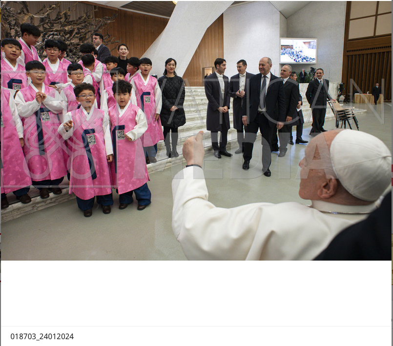 2024년 광주평화방송 피아트 도미니 소년합창단은 이태리 바티칸과 스페인을 12박 13일 순례하였다     첨부파일 : 1707800695.png