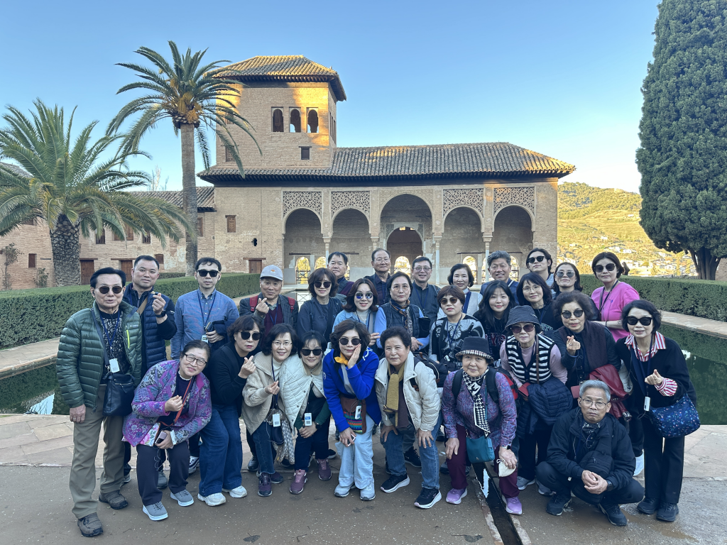 2024년 장성 성당은 이태리 스페인 포르투갈 프랑스 성모님 발현지를 11박 12일간 일정으로 순례하였다        첨부파일 : 1708241492.jpg