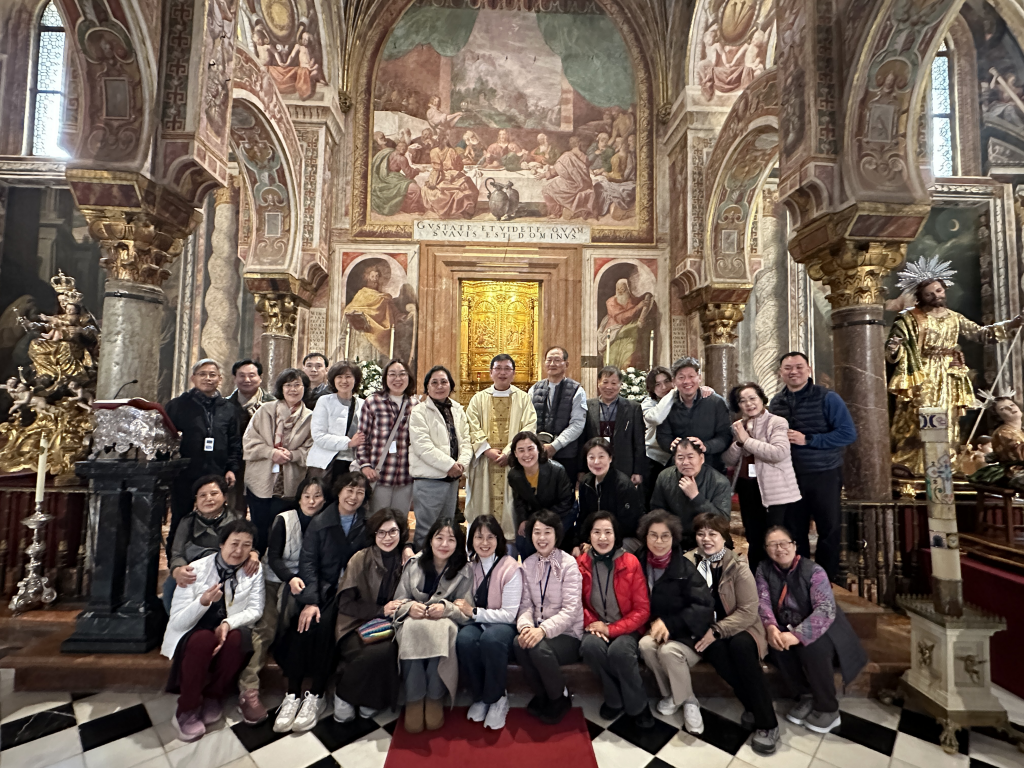 2024년 장성 성당은 이태리 스페인 포르투갈 프랑스 성모님 발현지를 11박 12일간 일정으로 순례하였다        첨부파일 : 1708241493.jpg