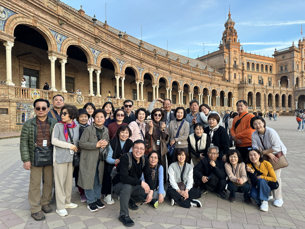 2024년 장성 성당은 이태리 스페인 포르투갈 프랑스 성모님 발현지를 11박 12일간 일정으로 순례하였다        첨부파일 : 1708241521.jpg