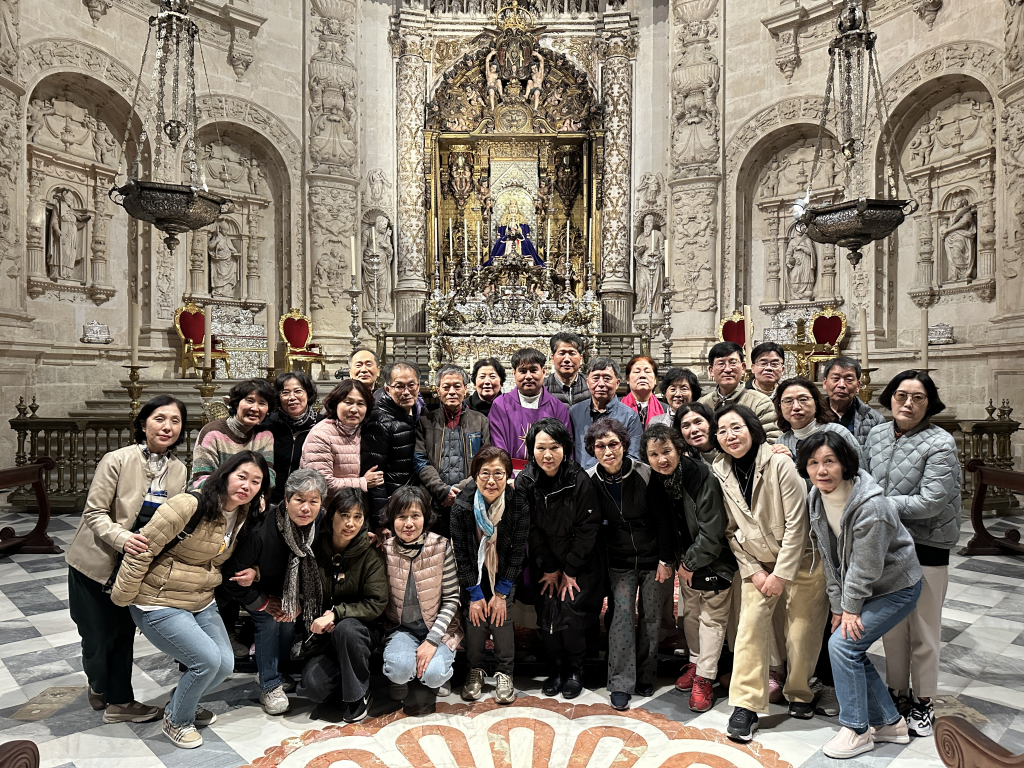 2024년 본촌동 성당은 스페인 포르투갈 프랑스 성모님 발현지를 11박 12일간 일정으로 순례하였다   첨부파일 : 1710909162.jpg