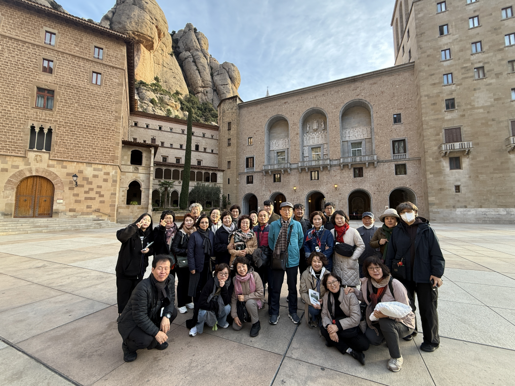 2024년 제주 동문 성당  프랑스 루르드 포르투갈 파티마 성모님 발현지 및 남 스페인 순례 11박 12일 순례     첨부파일 : 1732510361.jpg