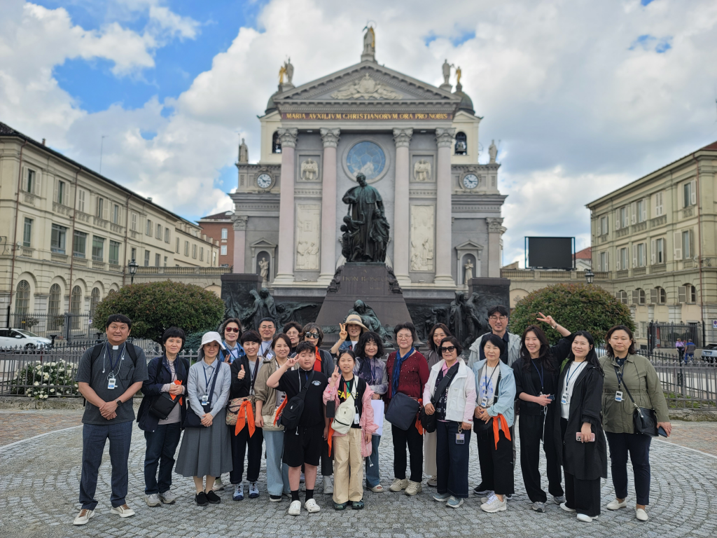 2025년 운리동 성당은 희년을 맞이하여 이태리를  10박 11일간 일정으로 순례하였다   첨부파일 : 1748831414.jpg