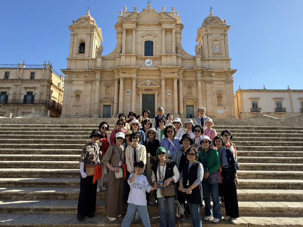 2025년 제주교구는 희년을 맞이하여 몰타와 시칠리아 섬 그리고 로마를  10박 11일간 일정으로 순례하였다    첨부파일 : 1748831634.jpg