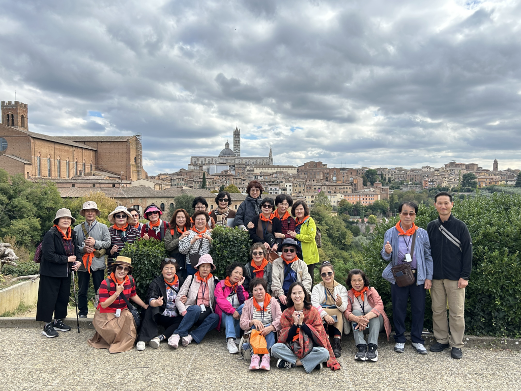 2025년 하당성당은 희년을 맞이하여 이태리를 10박 11일 여정으로 순례하였다    첨부파일 : 1761274525_1.jpg